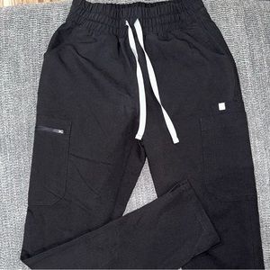 XXS-R Highwaisted Yola- Black Figs- Like New